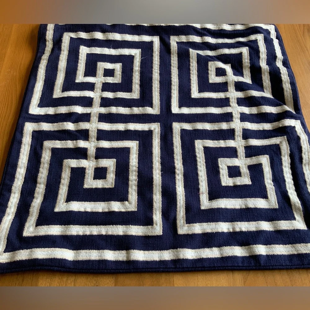 Williams Sonoma Navy and Off White Greek Key Pillow Cover NWT 20 x 20
